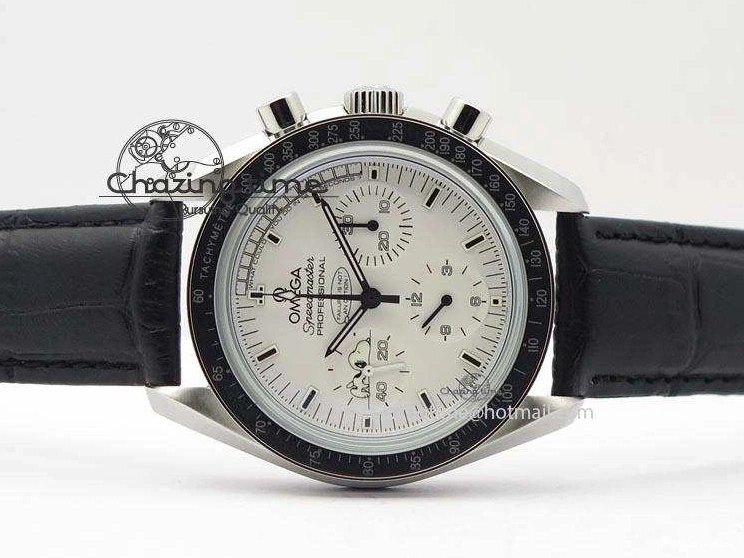 1228 Vibrant Speedmaster JHF SS Snoopy Award 45th Anniversary White Dial On Black Leather Strap 8238